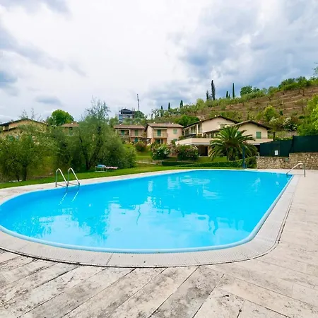 Vittoriale - Pool And Parking Apartment Gardone Riviera