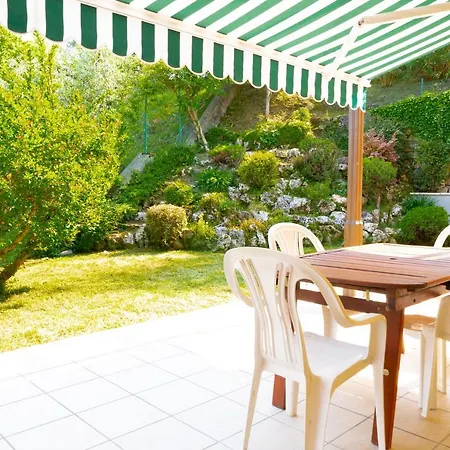 Vittoriale - Pool And Parking Gardone Riviera